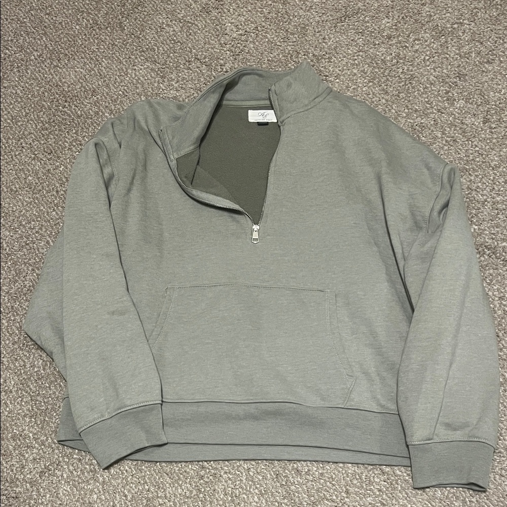American Eagle Outfitters Half-Zip Sweatshirt